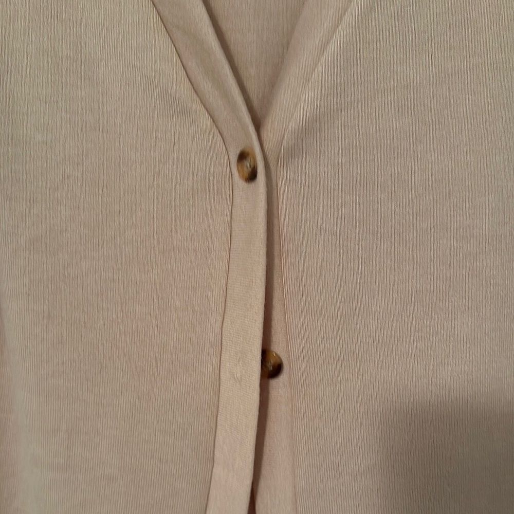 COPY - Cream Long Cardigan Sweater with V-neck and Relaxed Fit - Picture 3 of 5
